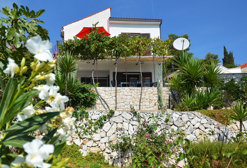 Haus 3 Zimmer Okrug Gornji