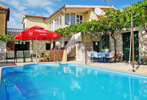 Apartment 3 bedroom Primošten