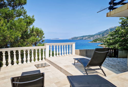 Villa 5 bedroom Karlobag