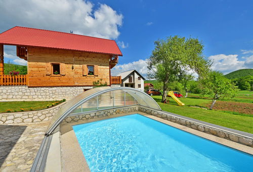 Chalet 2 chambres Senj