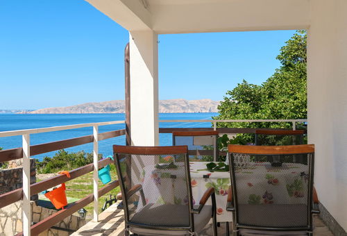 Apartment 2 bedroom Senj