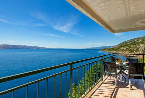 Apartment 2 bedroom Senj