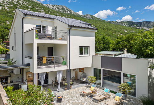 Villa 4 bedroom Crikvenica