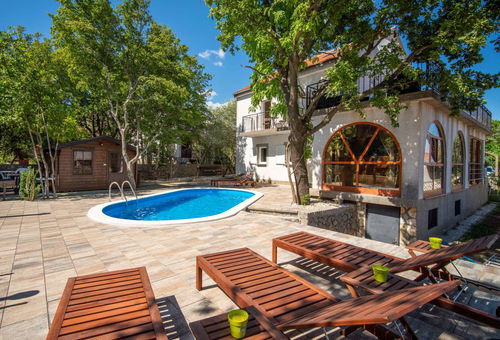 Haus 3 Zimmer Kornić