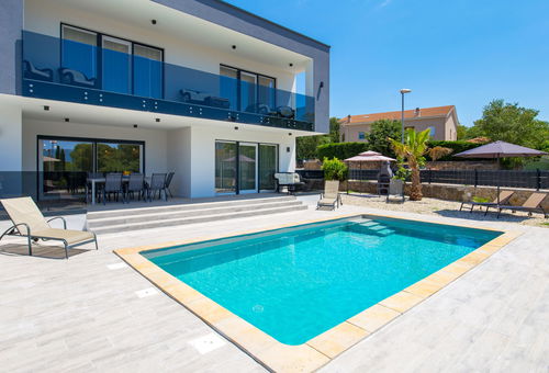 Villa 4 bedroom Pinezići