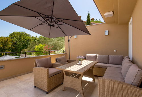 Villa 4 bedroom Dobrinj