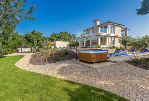 Villa 4 bedroom Malinska