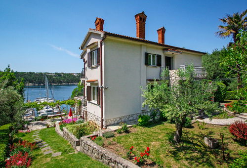 Apartment 3 bedroom Omišalj
