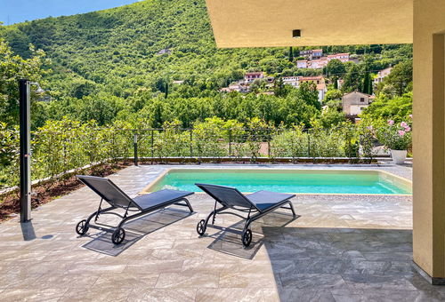 Villa 4 bedroom Mošćenička Draga