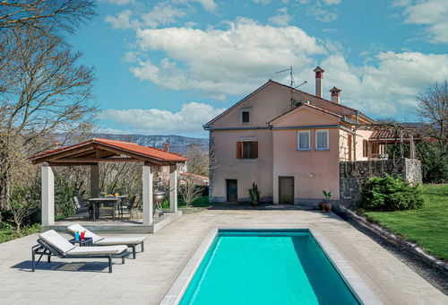 Maison 4 chambres Labin