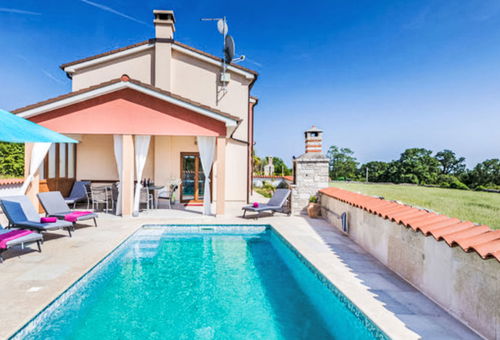 Haus 4 Zimmer Marčana