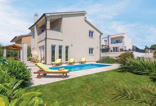 Villa 3 bedroom Pomer