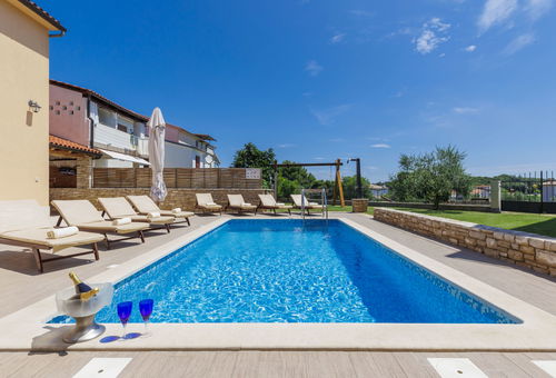 Villa 7 bedroom Pula