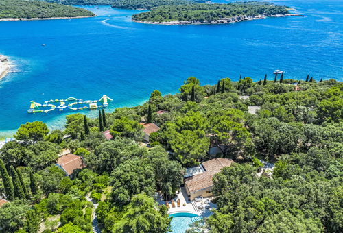 Villa 6 bedroom Pula