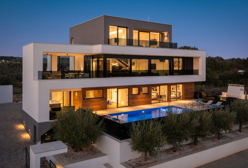 Villa 5 bedroom Vodnjan