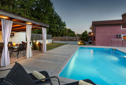 Maison 2 chambres Kaštelir