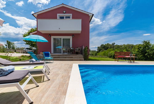 Maison 4 chambres Tinjan