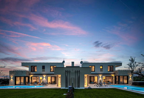 Haus 8 Zimmer Novigrad