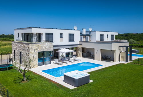 Haus 4 Zimmer Novigrad