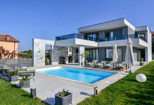 Haus 4 Zimmer Novigrad