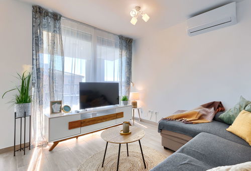 Apartment 1 bedroom Zambratija