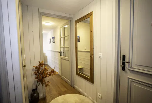 Apartment 2 bedroom Les Belleville