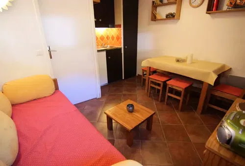 Apartment 1 bedroom Les Belleville