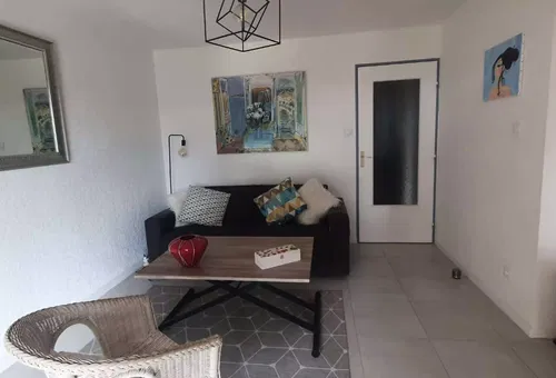 Apartment 2 bedroom Six-fours-les-plages