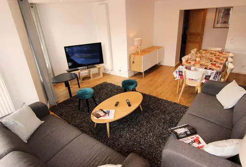 Apartment 3 bedroom Les Belleville