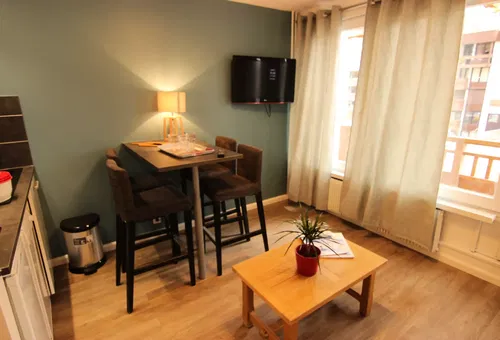 Apartment 1 bedroom Les Belleville
