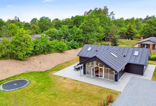 Villa 5 bedroom Knebel