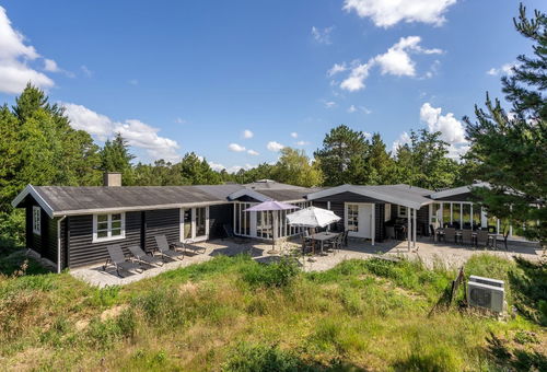 Villa 8 bedroom