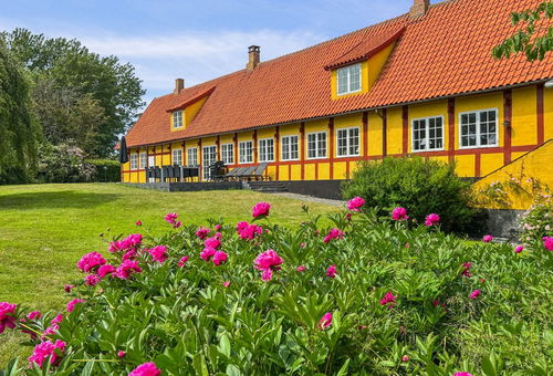 Villa 6 bedroom Østermarie