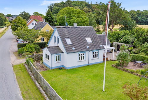 Villa 3 bedroom Humble