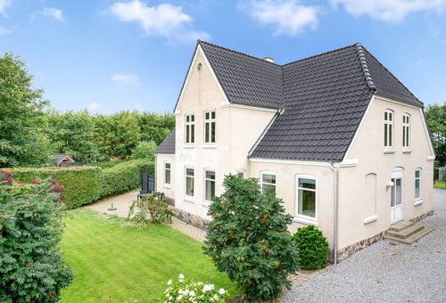 Villa 4 bedroom Bredebro