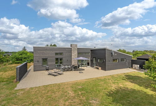 Villa 4 bedroom Tarm