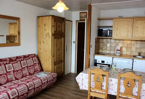 Apartment 1 bedroom Les Belleville