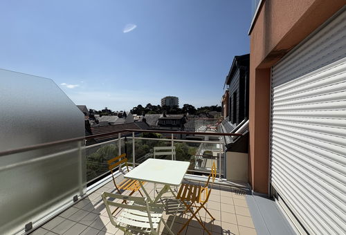 Pleasant 2-bedroom apartment in the heart of Pornichet town centre
