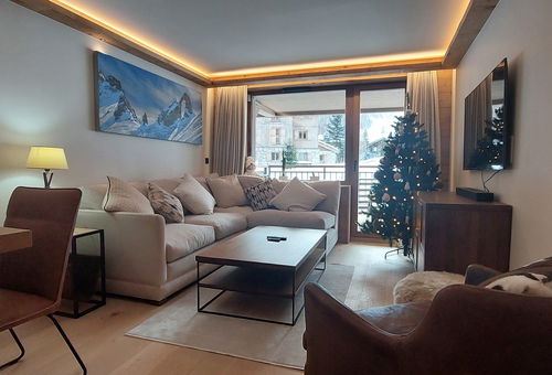 4 pièces de 80 m2 pouvant accueillir 6 personnes
Situé au 1° Etage de cette...