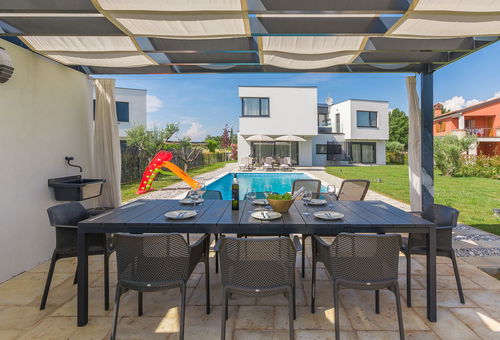 Villa 4 bedroom Novigrad