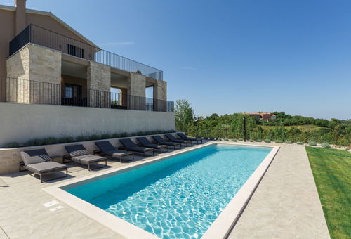 Villa 4 bedroom Buje