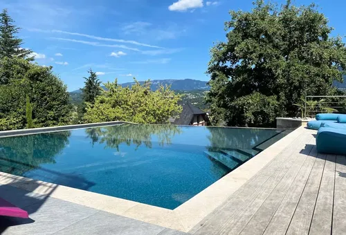 Villa 4 bedroom La Biolle