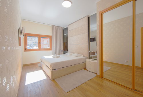 MODERN LISBON APARTMENT