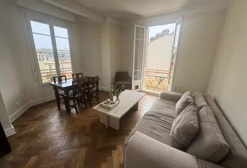Apartment 2 bedroom Nice