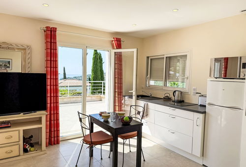 Apartment 1 bedroom Roquebrune-sur-argens