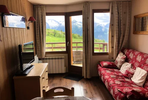 Apartment 1 bedroom Huez