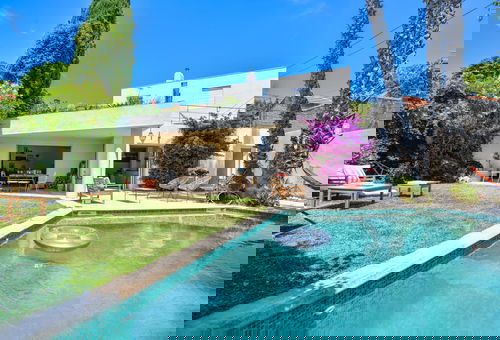 Villa Belvédère - Piscine parking 3 chambres