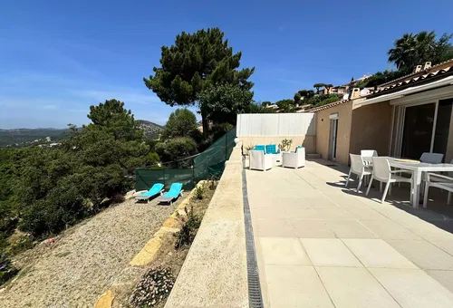 Villa 2 bedroom La Londe-les-maures