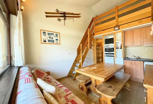 Apartment 1 bedroom Les Belleville
