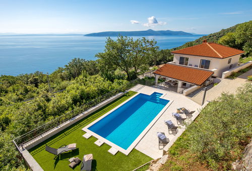 Villa 4 bedroom Mošćenička Draga